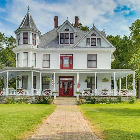 Creekfront Yellville Manor With Parlors And Fire Pit! 外观 照片