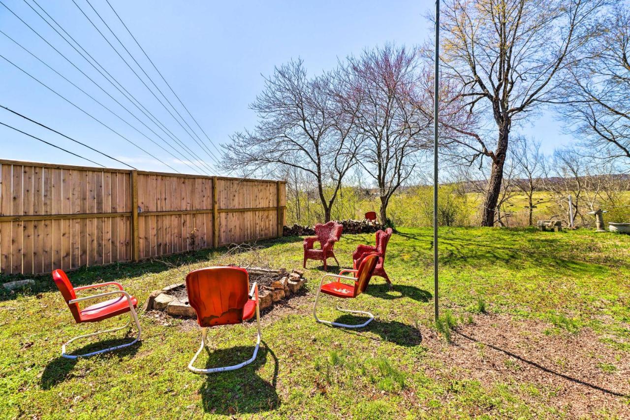 Creekfront Yellville Manor With Parlors And Fire Pit! 外观 照片